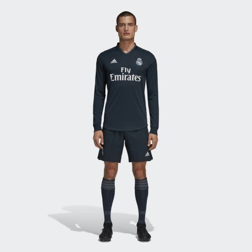 Футбольная форма Real Madrid Гостевая 2018 2019 лонгслив 3XL(56)
